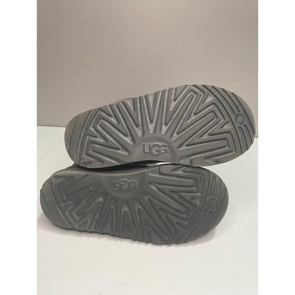 UGG Grey Kid's Classic Tall II Waterproof Suede Winter Boots Size 2 - Picture 7 of 7